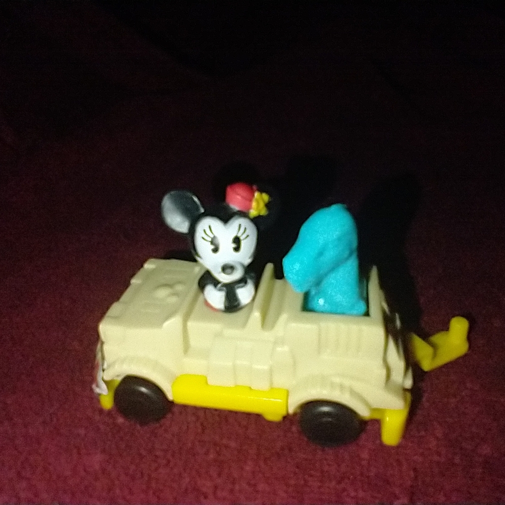 Disney Minnie Mouse Toy Car - Cream and Blue